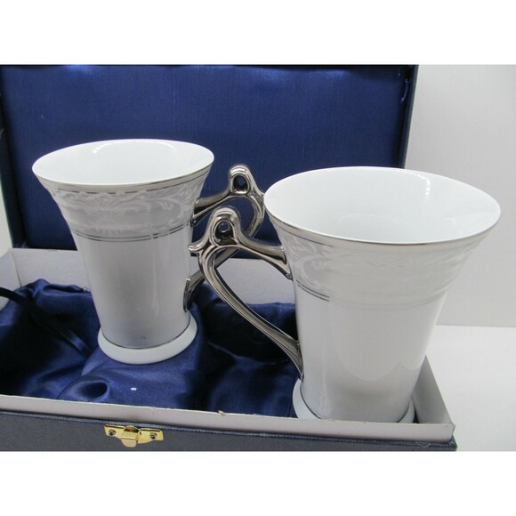 Sorelle Fine Porcelain Coffee Mugs Gift Box Set Of 2 - Picture 8 of 10